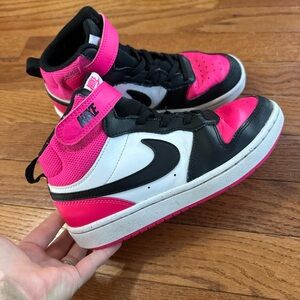 Girl’s Nike High Top Sneakers size 2